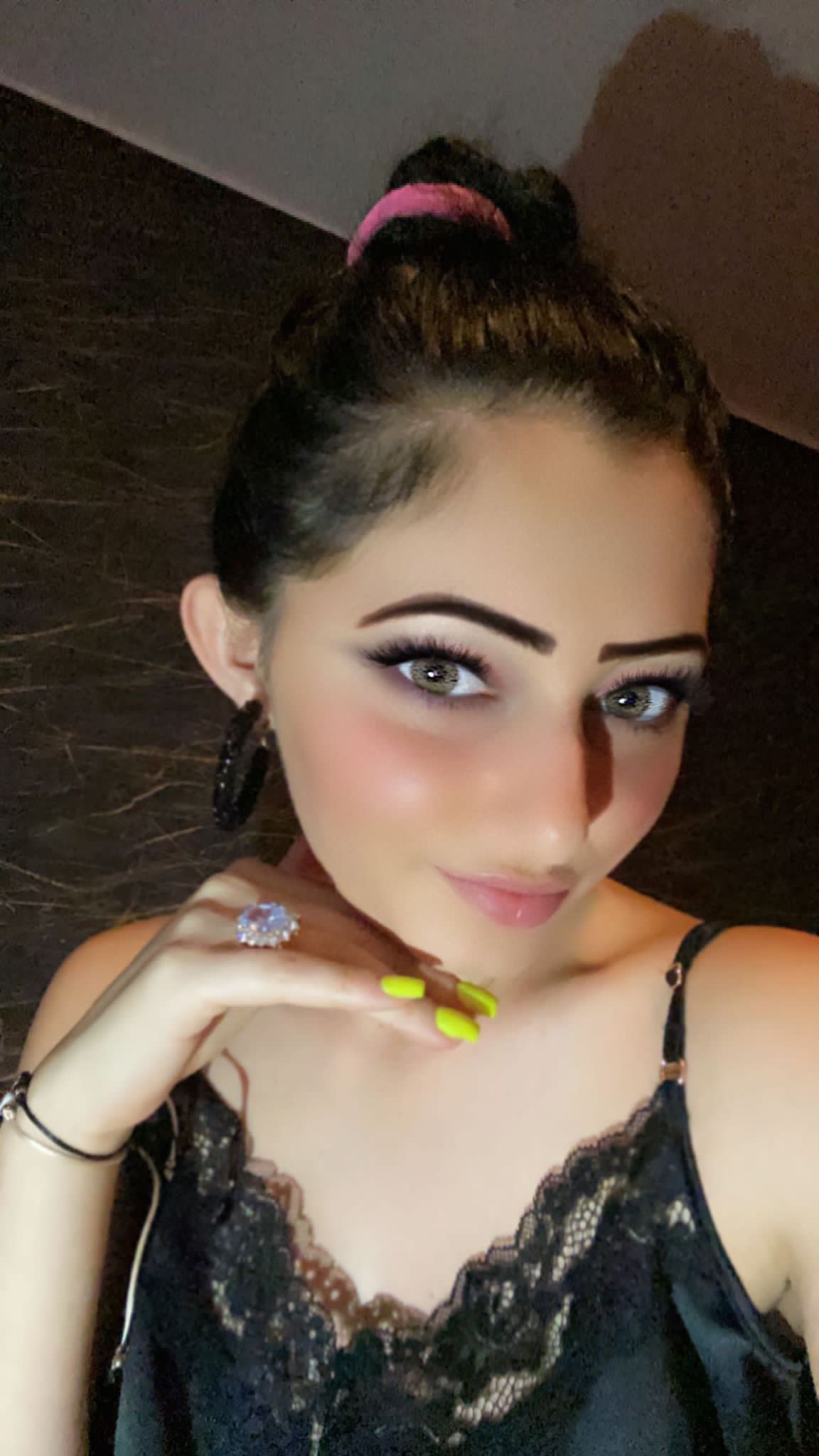 Zimmer 4!Sexy Tamara, zu erreichen unter 015778646848!